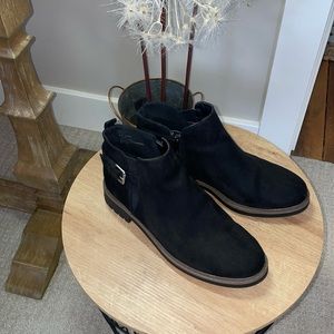 Espirit Womens Sienna Faux Suede Ankle Booties